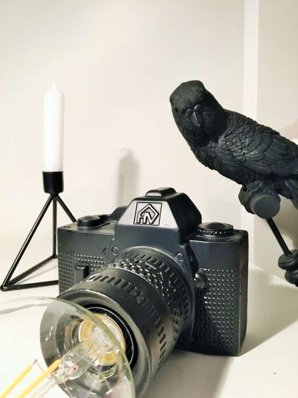 lamp camera black