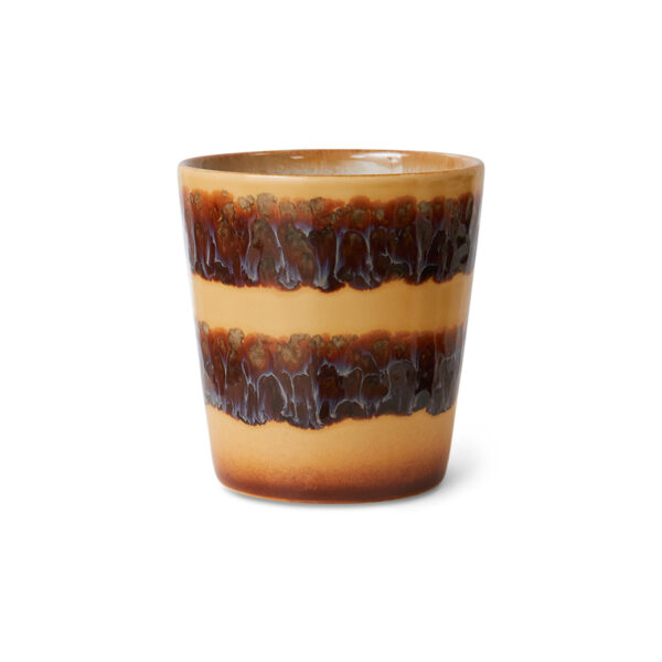 70s ceramics: coffee mug cliffs | HK Living