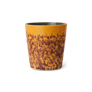 70s ceramics: coffee mug bay | HK Living